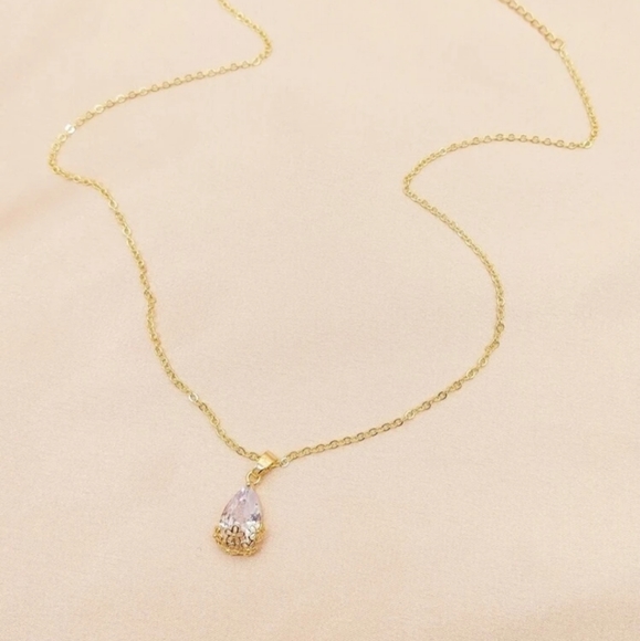 *Buttercup* Pendant Necklace - Picture 5 of 6